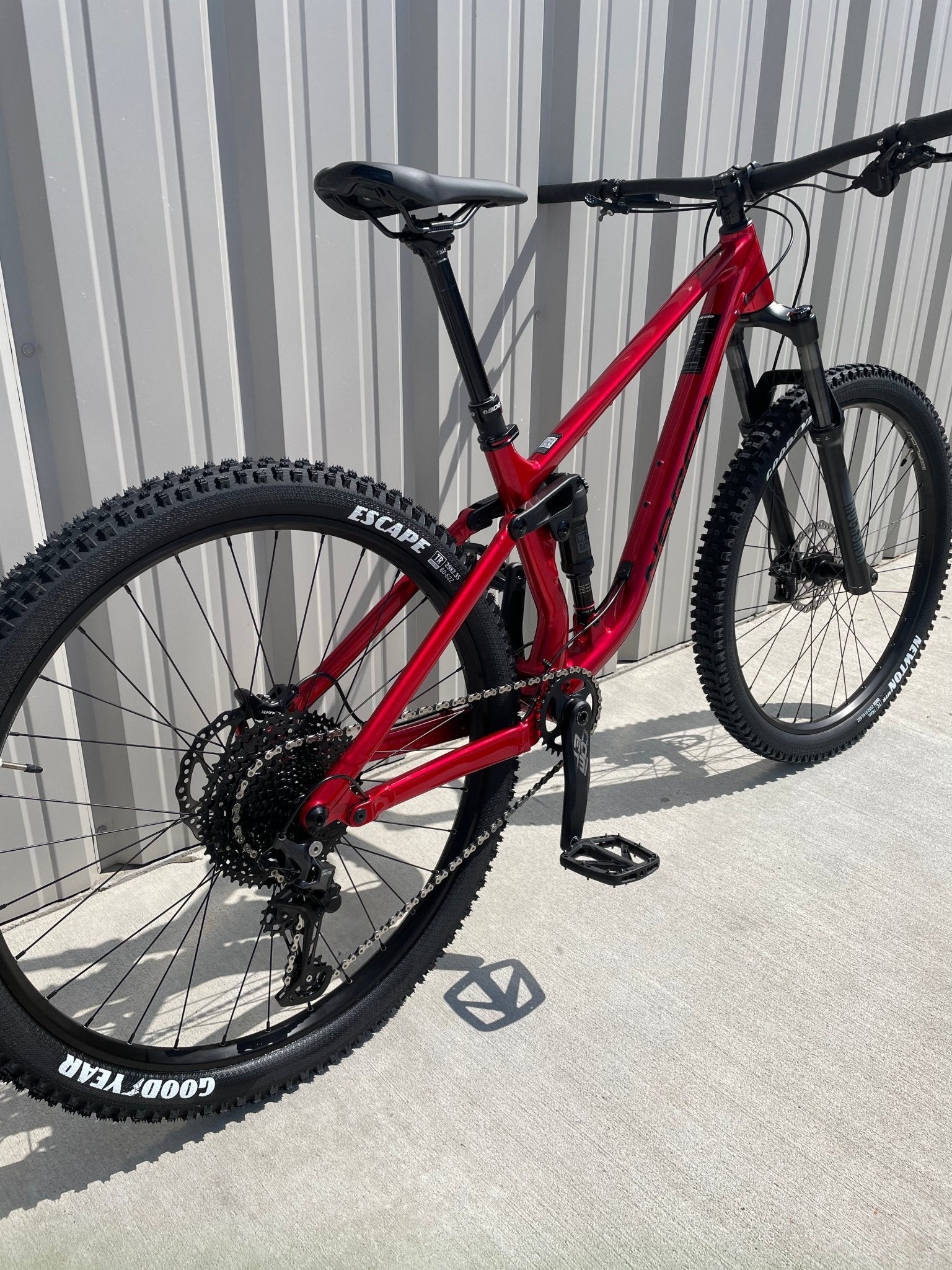 2025 Norco Fluid FS A4 Biking Roots